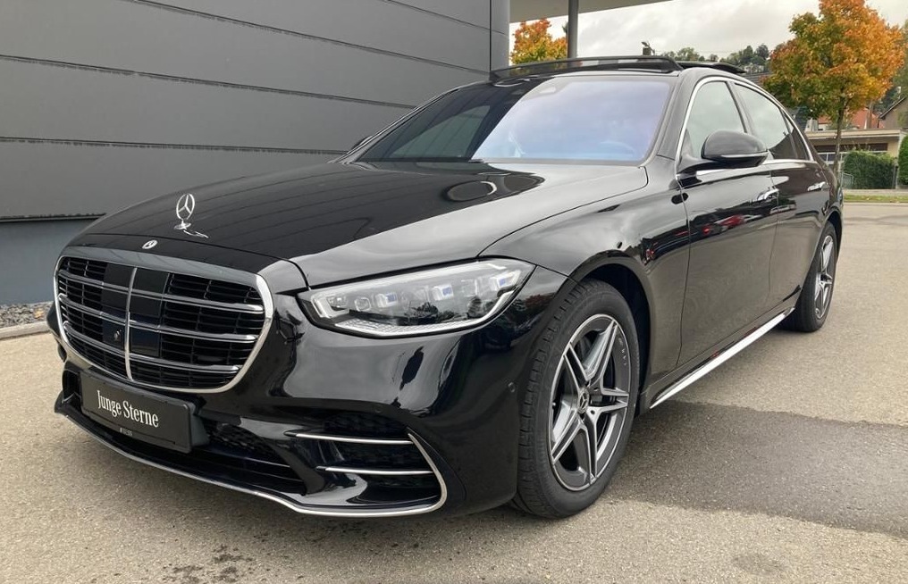 Mercedes-Benz S trieda Sedan