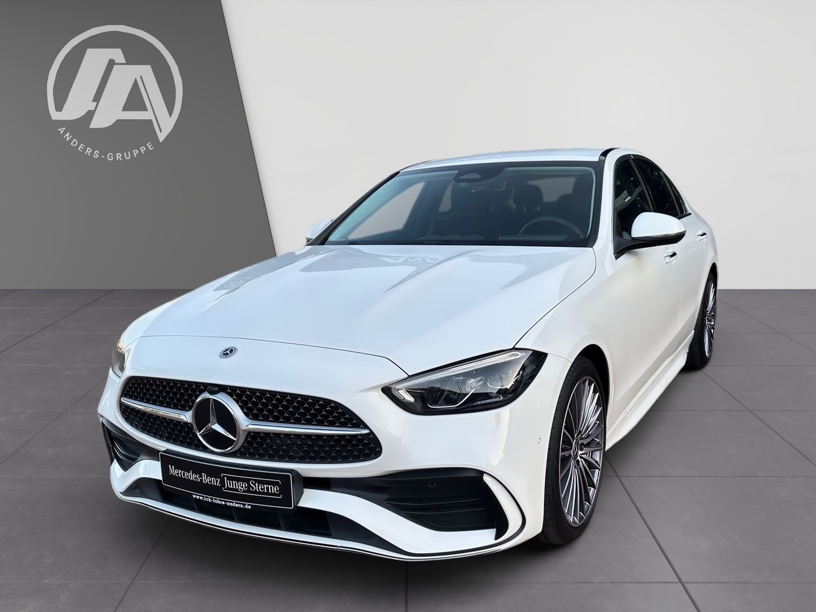 Mercedes-Benz C trieda Sedan