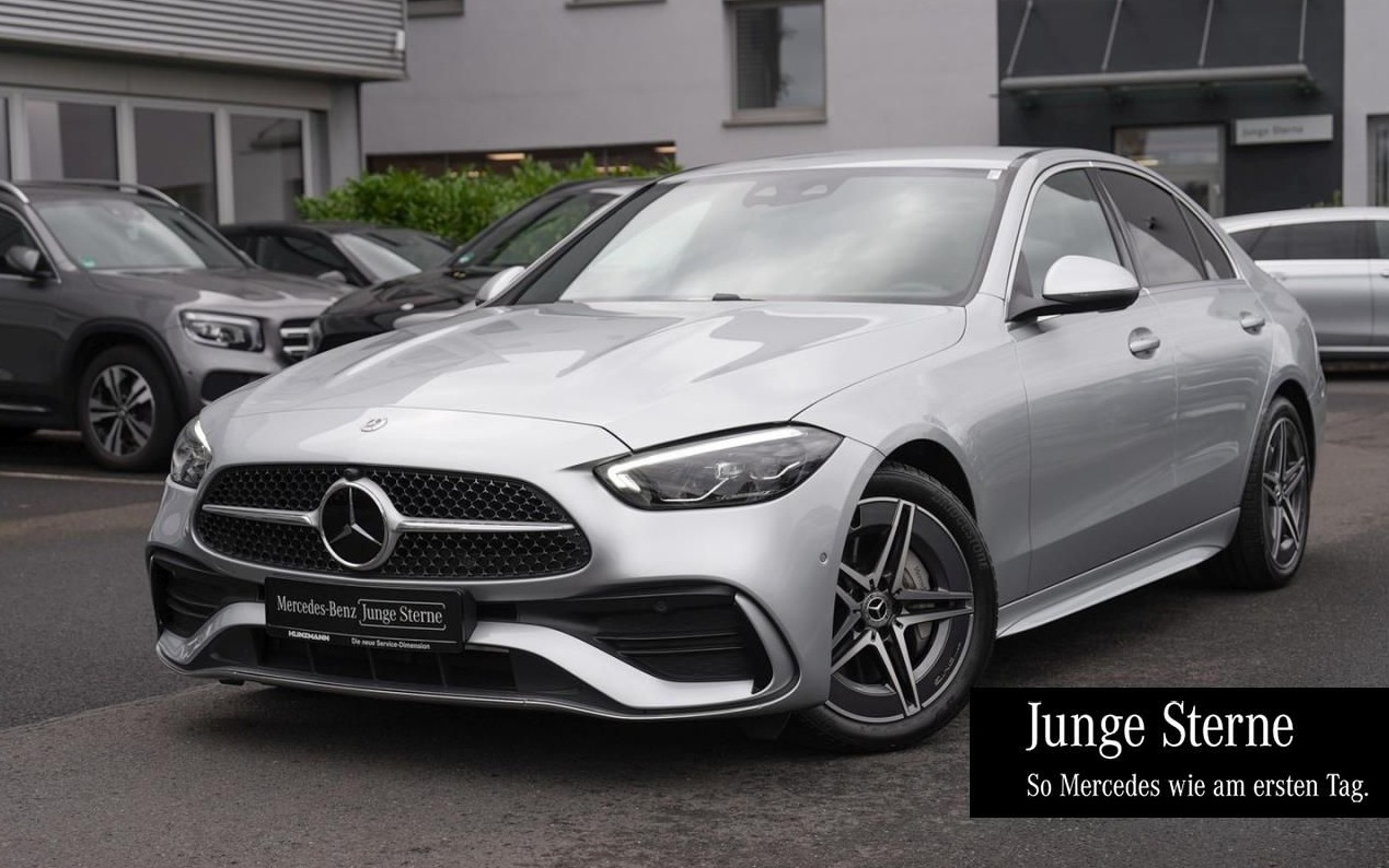 Mercedes-Benz C trieda Sedan