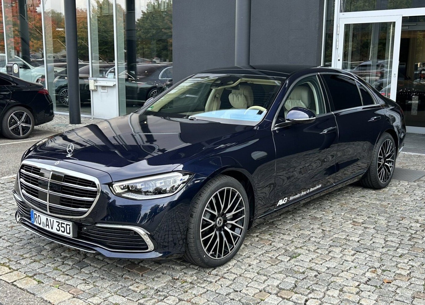 Mercedes-Benz S trieda Sedan