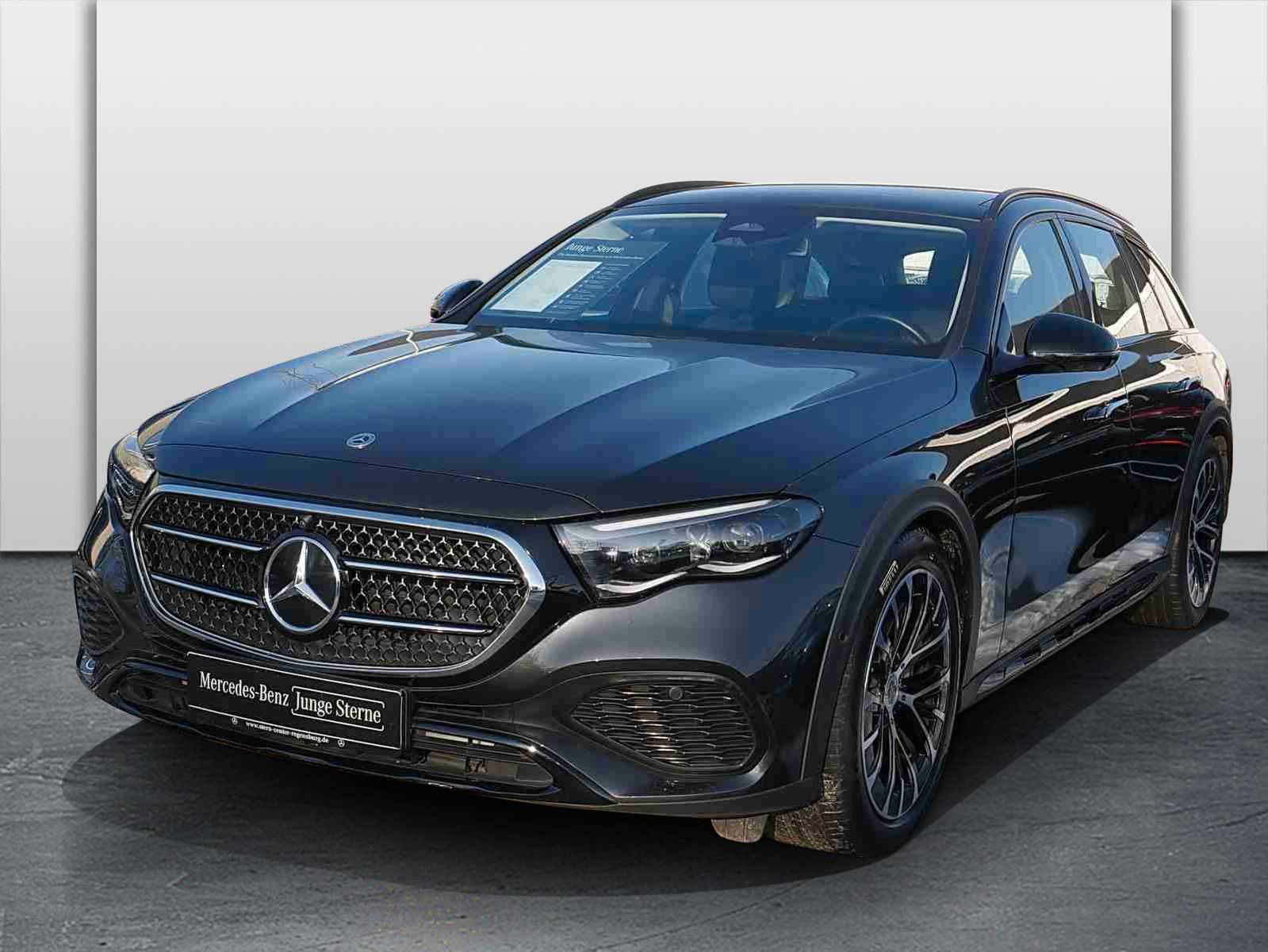 Mercedes-Benz E trieda Sedan