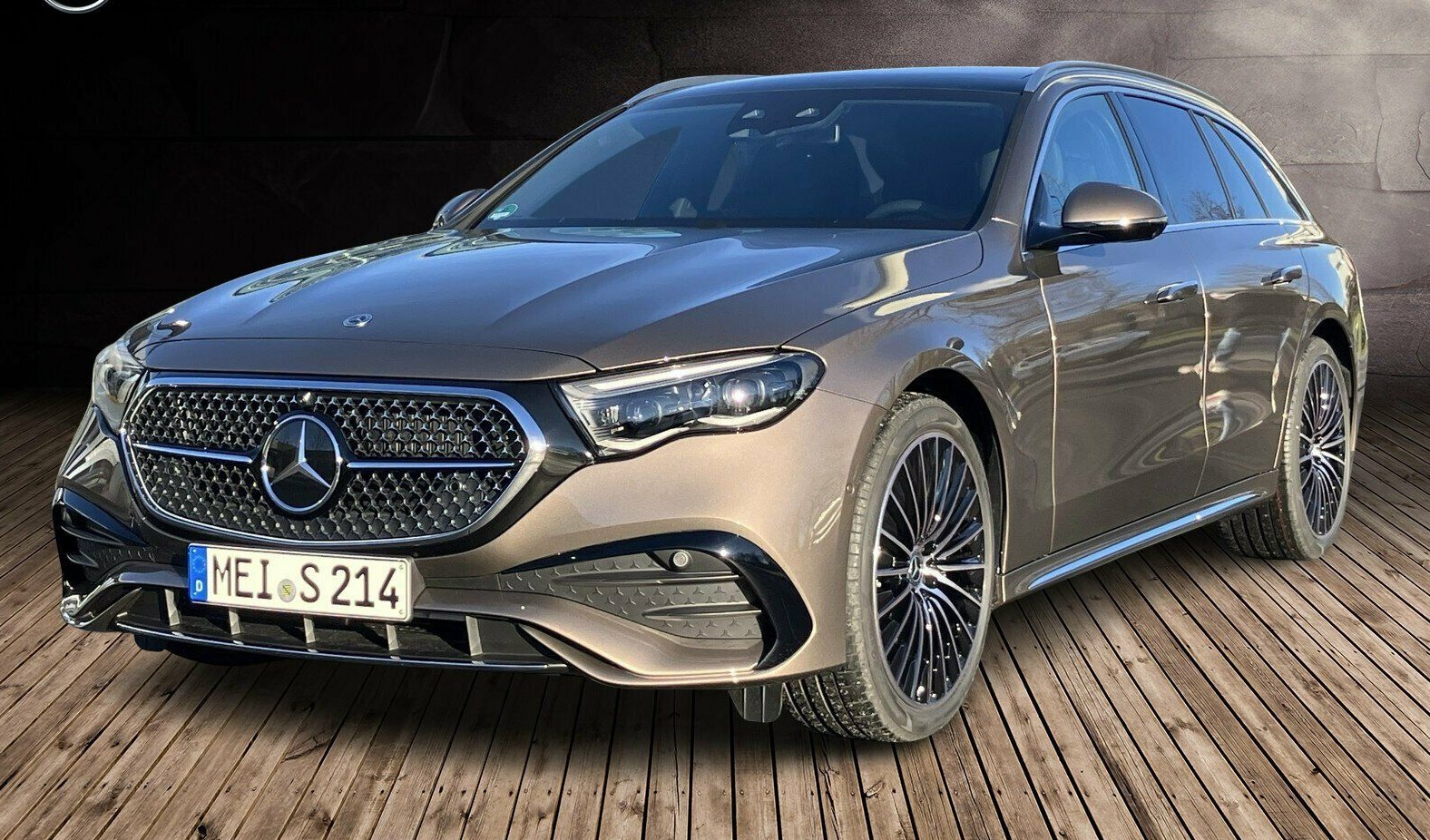 Mercedes-Benz E trieda Sedan